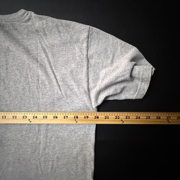 VTG Georgetown University T Shirt Mens Medium Gray Y2k Short Sleeve Preppy Ivy - Picture 7 of 8